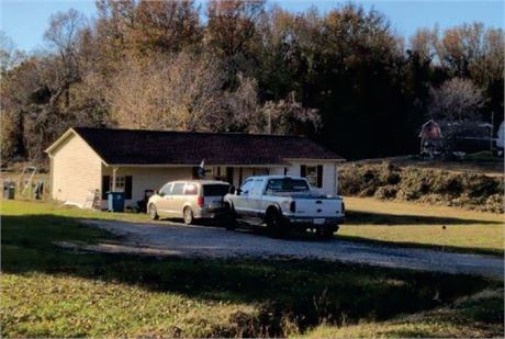 920 Oak Manor Rd, McKenzie, TN 38201 - #403199