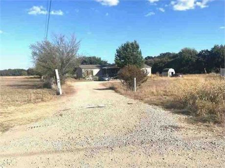 175 Private Road 4420, Rhome, TX, 76078 - #369107