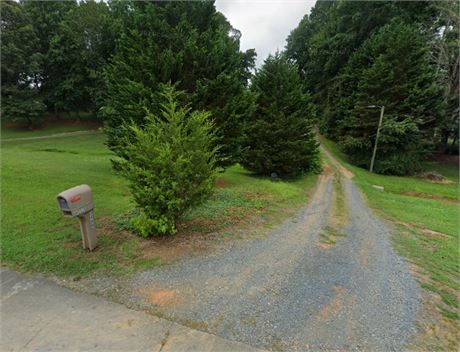 3489 LAMP LIGHT DR, RANDLEMAN, NC 27317 - #403323