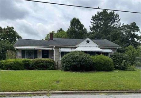 811      CAROLINA AVE, THOMASVILLE, NC 27360 - #400693