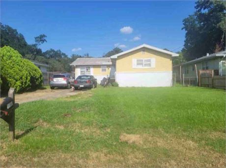 106 Bedford Street, Hueytown, AL 35023 - #404233