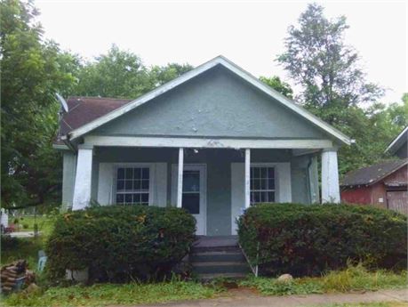 204 Bertley Street, Moberly, MO 65270 - #402858