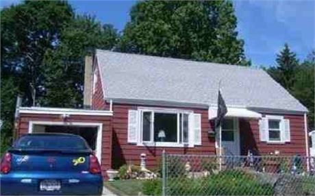 577 S 9th Street, Lindenhurst, NY, 11757 - #369904