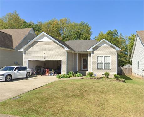 1596 HEDGEWOOD RD, CLARKSVILLE, TN 37042 - #403950