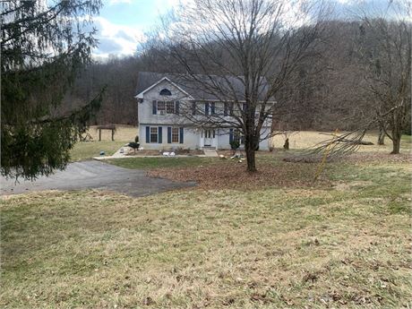 328 Chapel Hill Rd, Claysville, PA 15323 - #368619