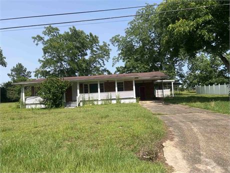 494 Lawrence Street, Slocomb, AL 36375 - #401628