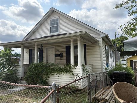 2101 W 5th Avenue, Huntington, WV 25704 - #403897
