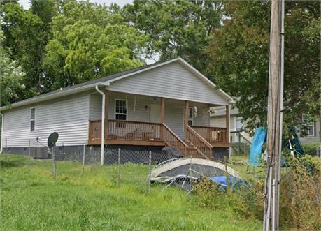 312      PHILLIPS ST, THOMASVILLE, NC 27360 - #401928