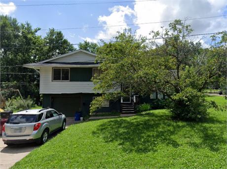 211 7TH Ave W, Ellendale, MN 56026 - #401255