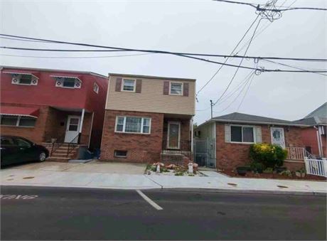 17 Freedom Place, Jersey City, NJ 07305 - #402143