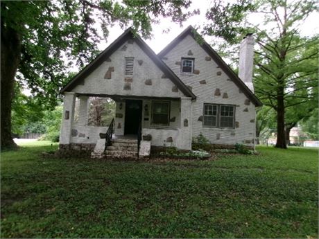 5000 Blue Ridge Blvd, Kansas City, MO 64133 - #402197