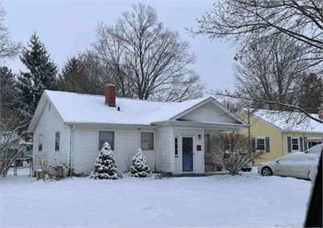 914 N Hickory Street, Owosso, MI, 48867