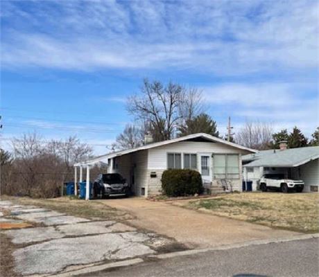 10205  GOUROCK DR, SAINT LOUIS, MO 63137 - #403486