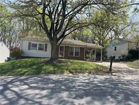 2724 Essex St, Saint Charles, MO, 63301 - #400316