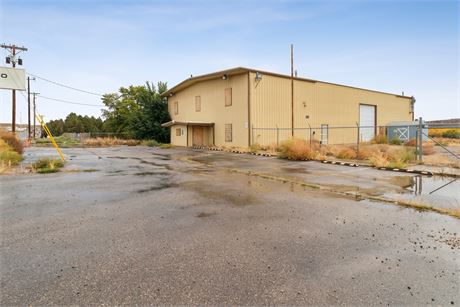 3601 Bloomfield Highway, Farmington, NM 87401 - #402209