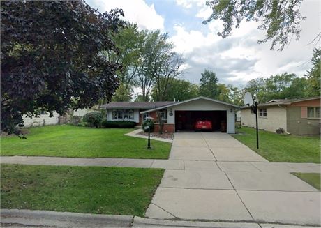 408 N Longwood Dr, Glenwood, IL 60425 - #403550