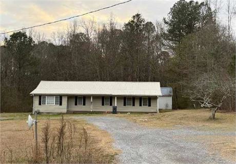 3230 County Road 22, Centre, AL 35960 - #403434