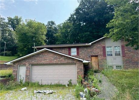 111 Lower Jackson Rd  , Oliver Springs, TN 37840 - #404043