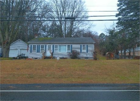 245 Park St, East Hampton, MA, 01027 - #400177