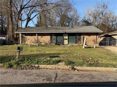 4132 Piedmont Drive , Montgomery, AL 36108 - #403443