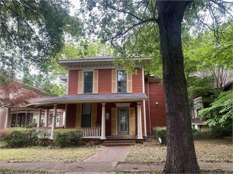 622 Johnston St. SE, Decatur, AL 35601 - #403745