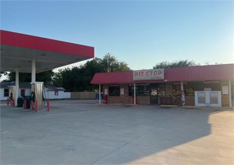 209 N. Bosque St., Whitney, TX 76692 - #401966
