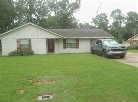 203 Ruth Cove, Pine Bluff, AR 71602 - #404122