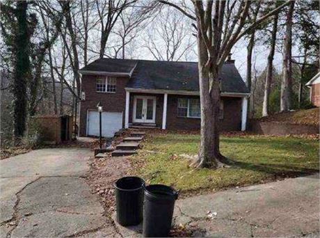 60 Woodland Dr, Madison, WV, 25130 - #370181