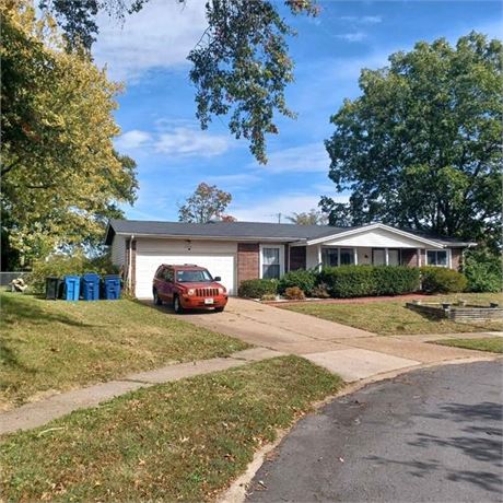 3615 Dwyer Lane, Florissant, MO, 63033