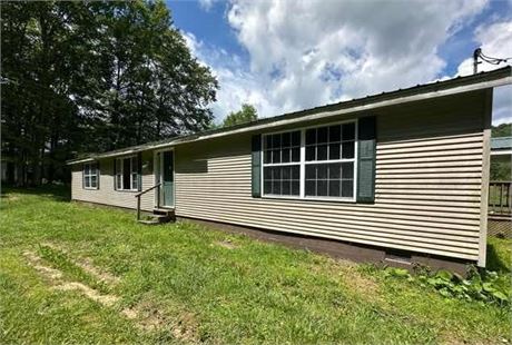 98 Flag Run Lane, Rowlesburg, WV 26425 - #403287