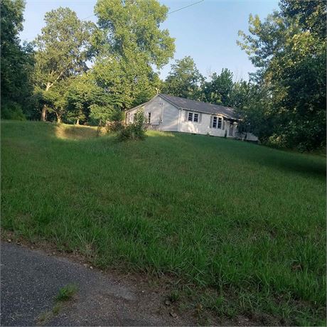 130 State Route 22A N, Jacks Creek, TN, 38347