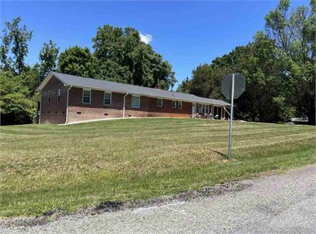 1308 Florence Avenue, Rural Hall, NC 27045 - #403895