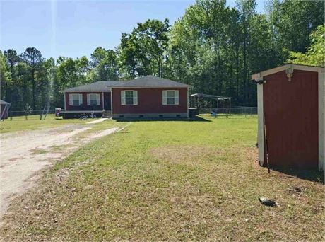 5955 Spring Creek Rd, Castalia, NC 27816 - #403701