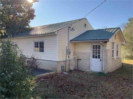 165 Brown Road, Denton, NC 27239 - #403188