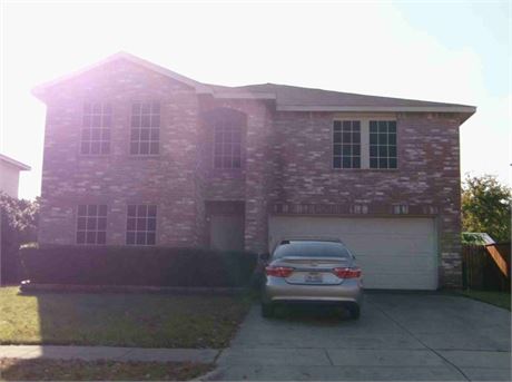2951 Santa Sabina Drive, Grand Prairie, TX, 75052 - #370015