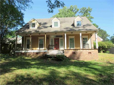 213 Longwood Dr, Clinton, MS 39056 - #403423