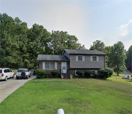 410 YORK ROAD, TROUTMAN, NC 28166 - #403133