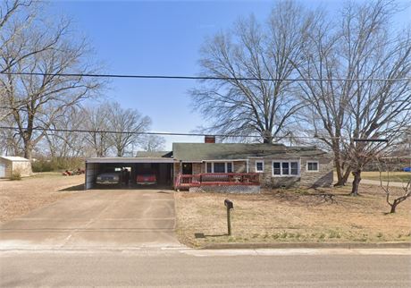 85 Fairground St  , Savannah, TN 38372 - #402801