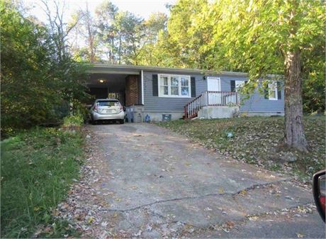 915 Kenham Place, Lenoir, NC 28645 - #402955