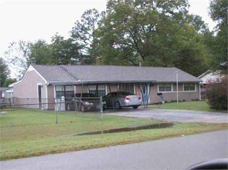 1402 North Avalon Street, West Memphis, AR 72301 - #404310