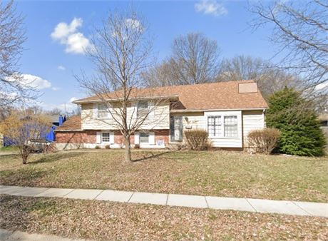 115 Redbud Ln, Belton, MO 64012 - #402311
