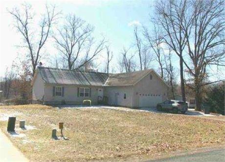 25851 Pleasant Dr, Mattawan, MI 49071 - #400560