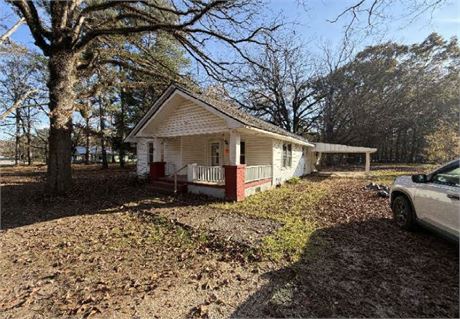 1013 Tidmore Bend Rd, Gadsden, AL 35091 - #403198