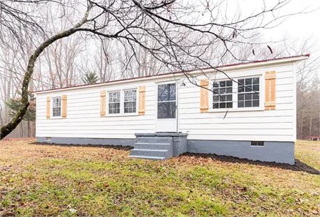 7042 RED HOUSE RD, PHENIX, VA 23959 - #402471