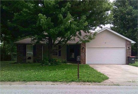 596 Clever Heights Ct, Clever, MO 65631 - #401600