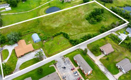 1404 S. B Street, Henryetta, OK 74437-6057 - #402320