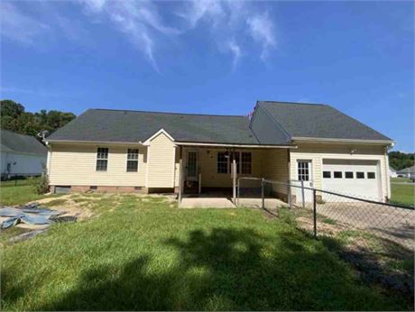400 Wesley Dr, Goldsboro, NC 27534 - #402212