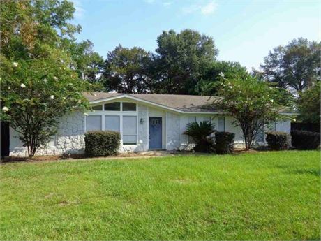 9424 Johnson Rd S, Mobile, AL 36695 - #402496