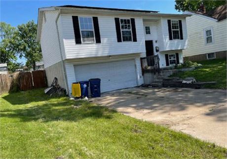 907 N 6th St, Festus, MO 63028 - #402673