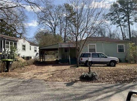 216 Lee Drive, Sylacauga, AL 35150 - #400755